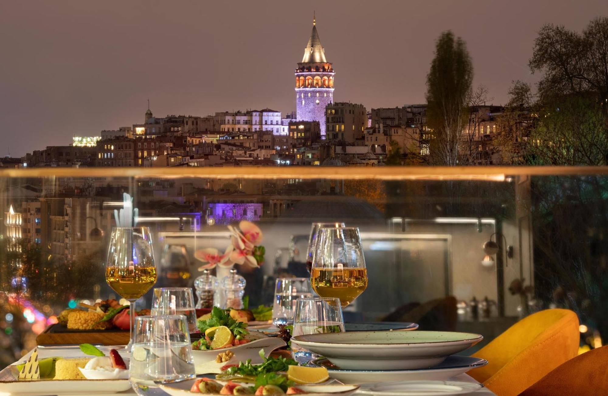 Port Bosphorus Hotel Istanbul Exterior photo